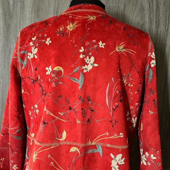 Anthropologie Solitaire red Suede Large Floral
Open Front Kimono Jacket - Picture 6 of 10